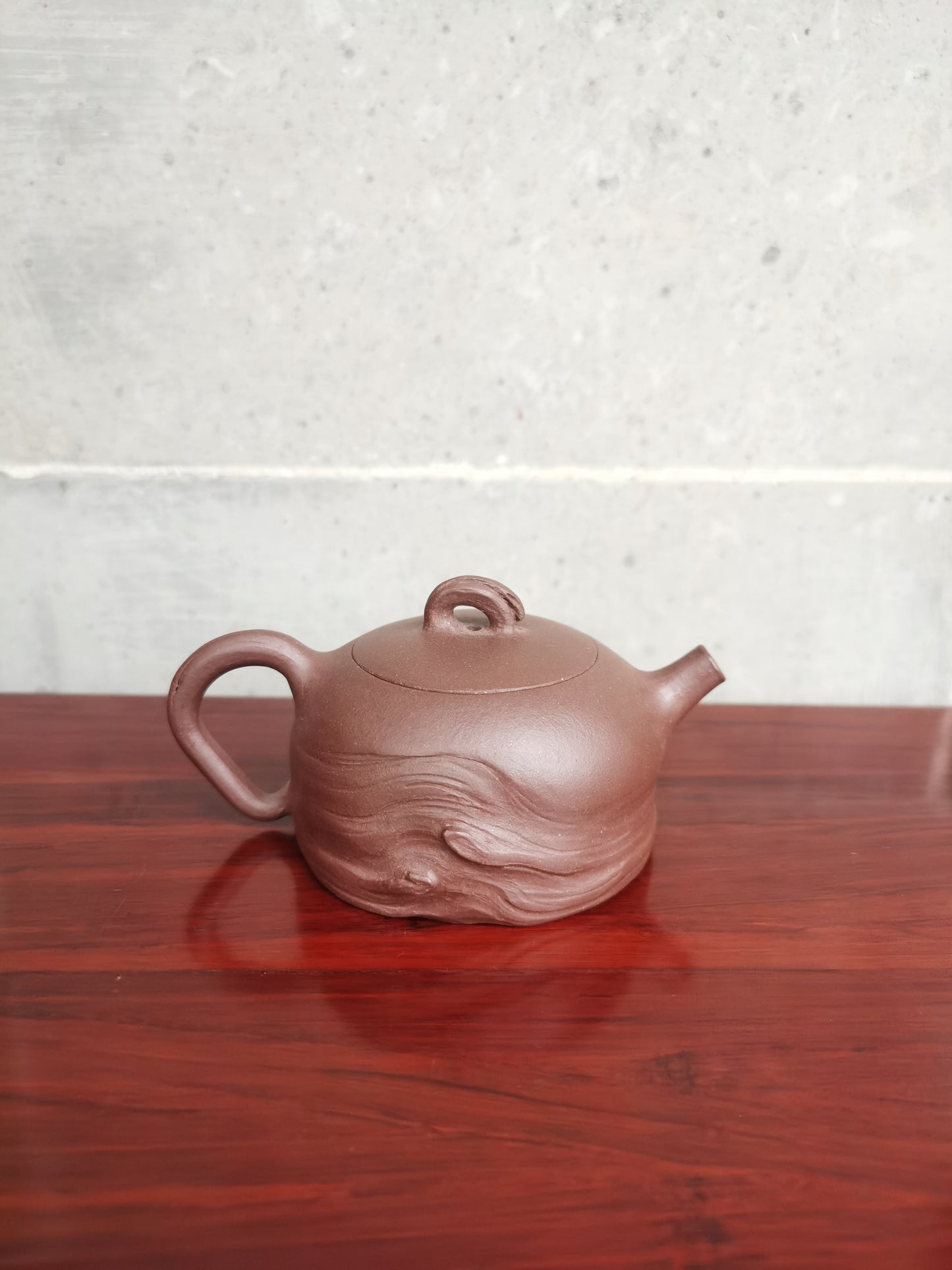 Siyutao artwork teapot lotus leaf 80ml fully handmde by artist Mei Qin Yang