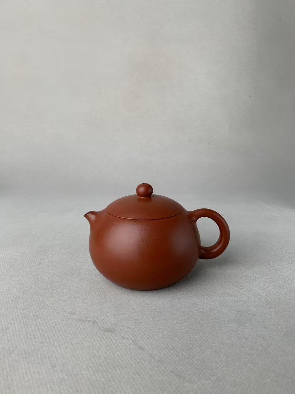 Yixing teapot xishi 160ml fully handmade by master wei ren