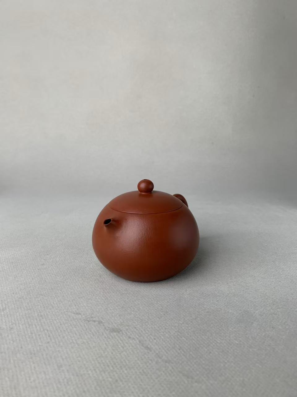 Yixing teapot xishi 160ml fully handmade by master wei ren