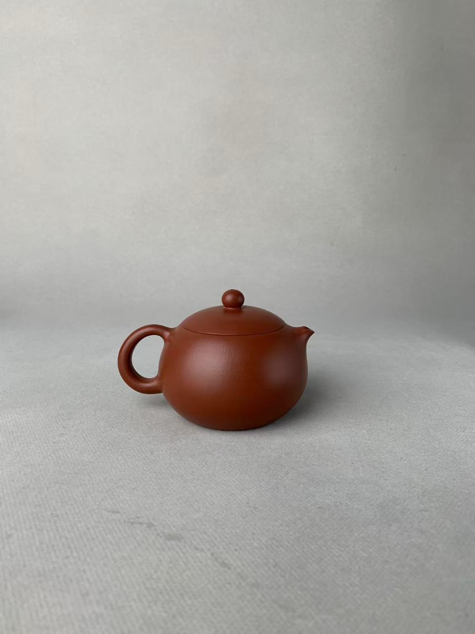 Yixing teapot xishi 160ml fully handmade by master wei ren