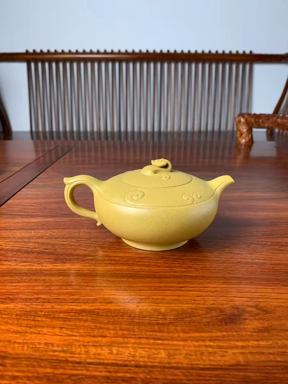 Collectible teapot named xiang zhi 祥至 fully handmade by wang tian tian with ben shan lv ni  270ml