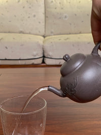 Collectible Teapot Named Qiu Qu pour