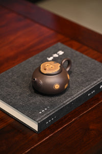 Yixing Teapot Monkey 300ml full handmade