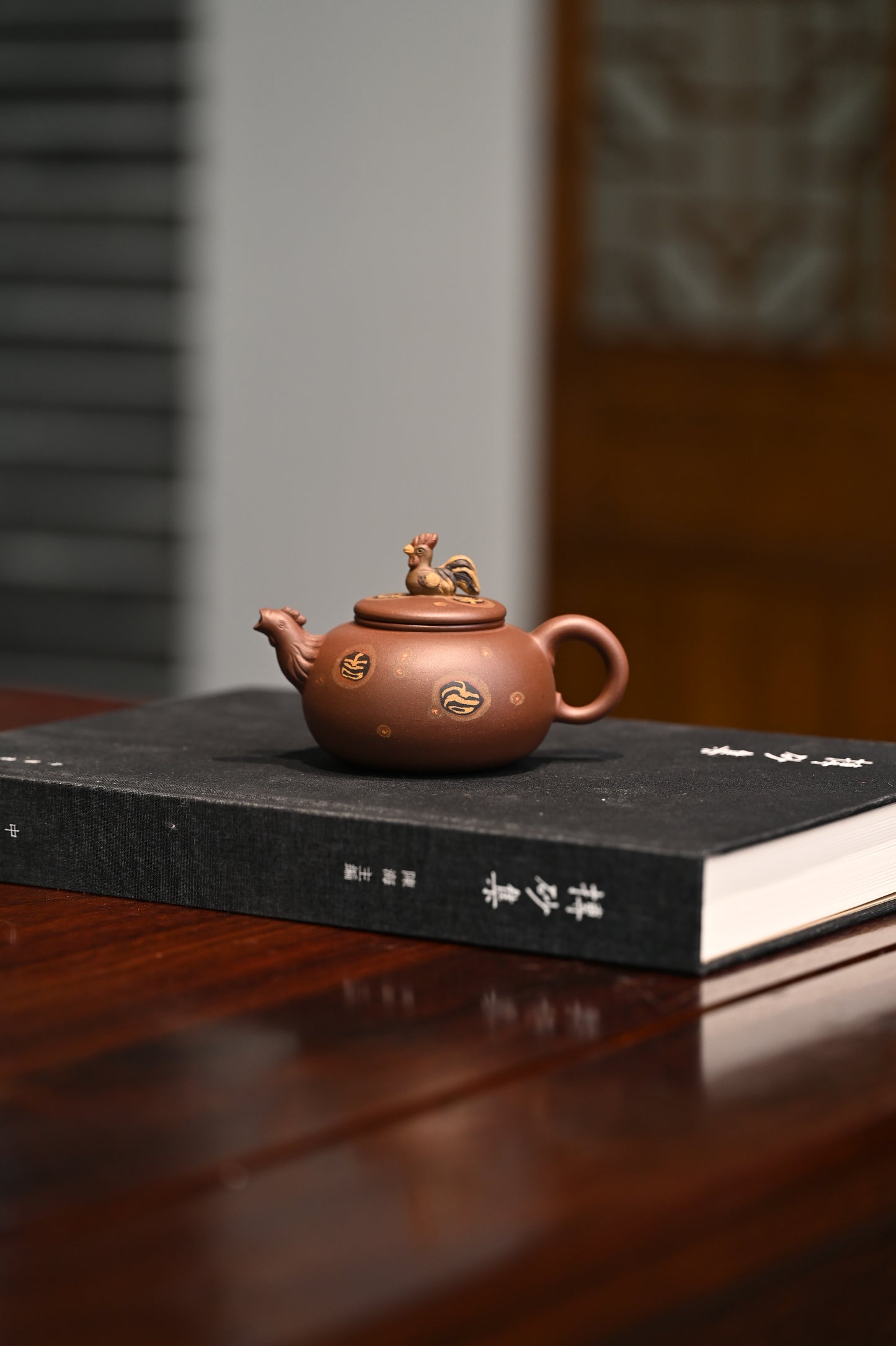 Yixing teapot Golden Rooster 200ml full handmade