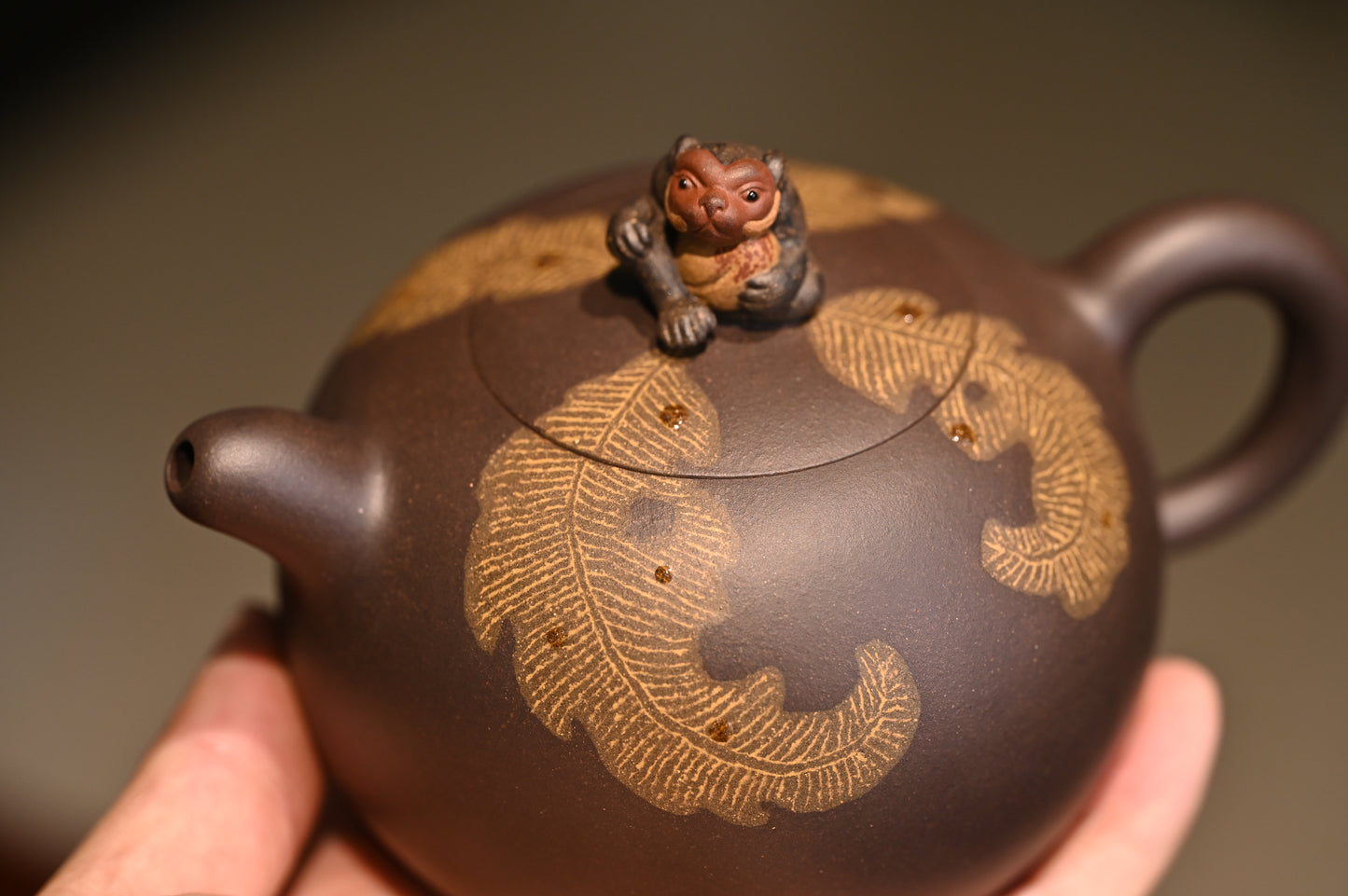 Artwork Yixing teapot Listen to the Rain 400ml Fully handmade