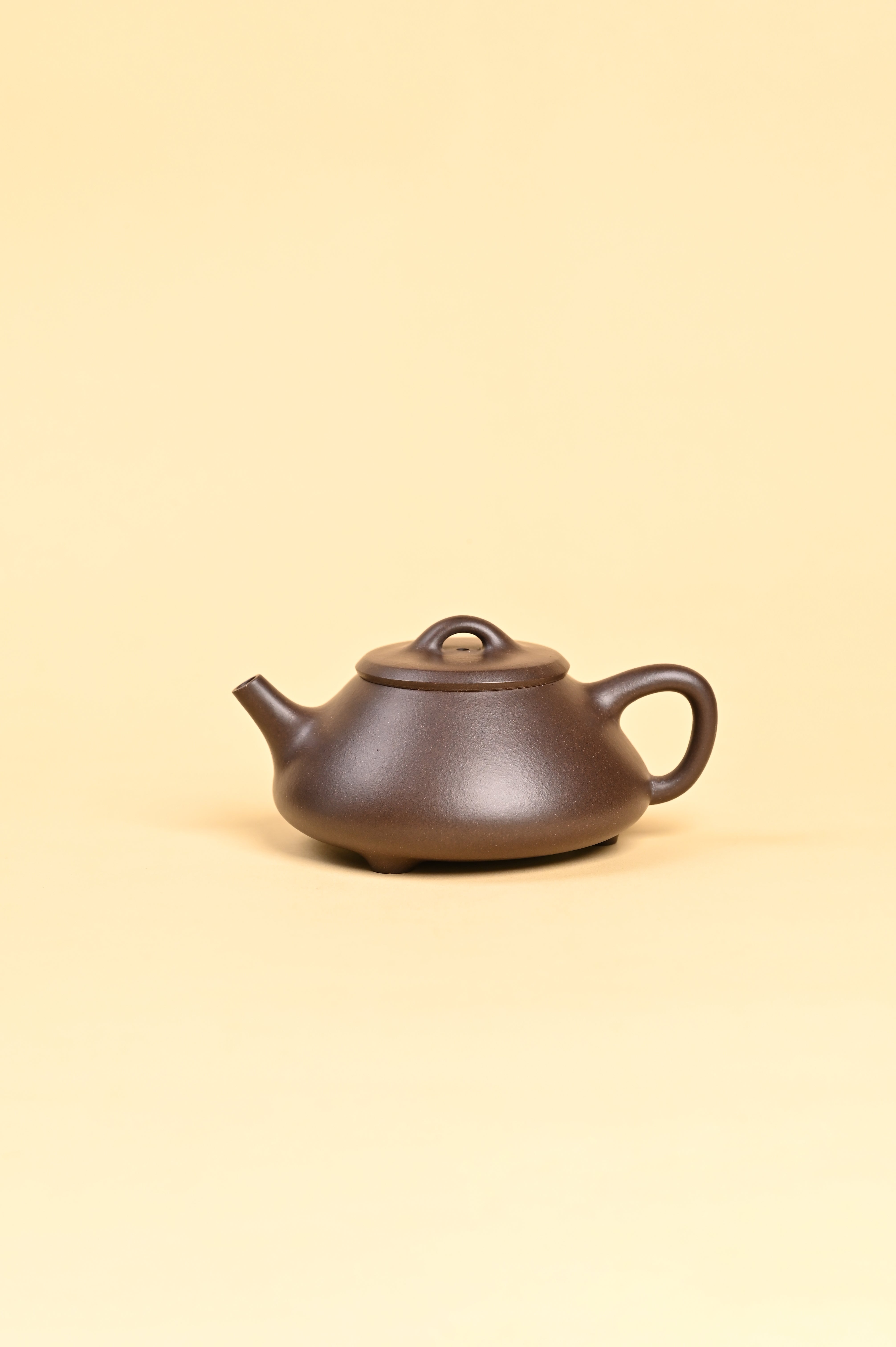 Siyutao teapot shi piao handcrafted 200ml yixing teapot