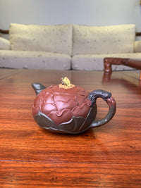 Siyutao artwork teapot peony 180ml fully handmade by Xin Wei Xia