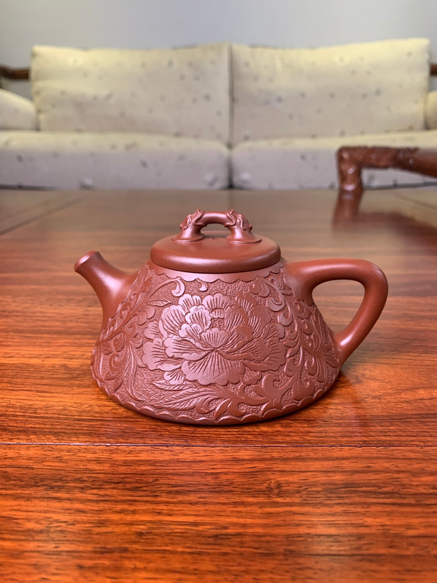 Siyutao artwork teapot garden 190ml fully handmade by Wei Ren