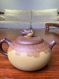 Siyutao artwork teapot he tun fish 280ml fully handmade by Wei Ren