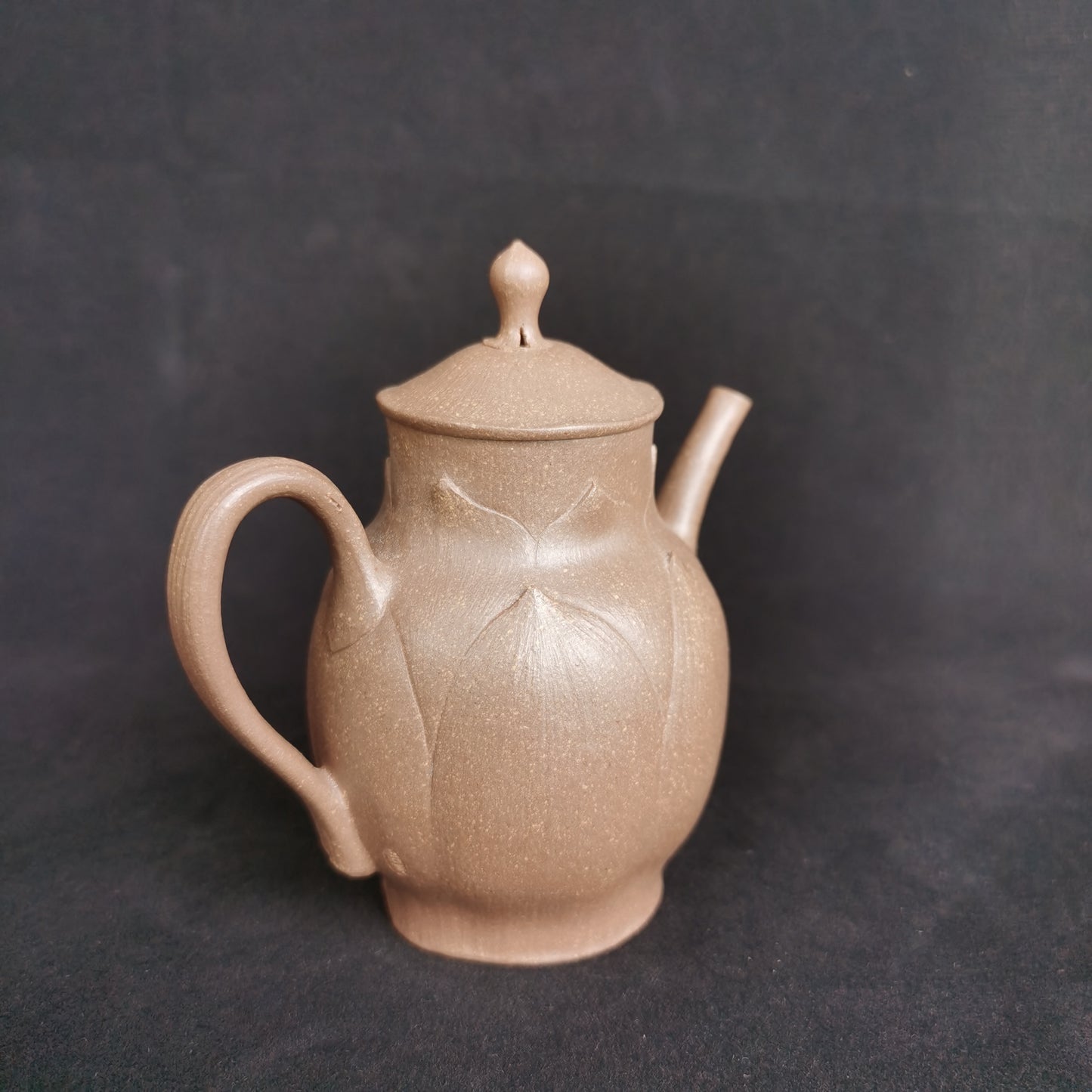 Yixing teapot Lotus 130ml full handcrafted artwork pot - Siyutao