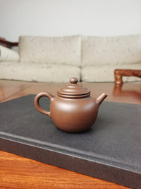 Artwork Yixing teapot Gao Sheng 110ml full handmade by Quan Hong Sun