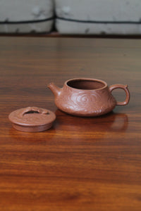 yixing clay teapot handmade yun details