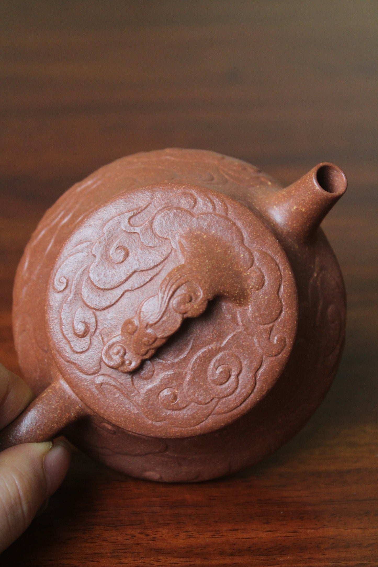 yixing clay teapot handmade yun top