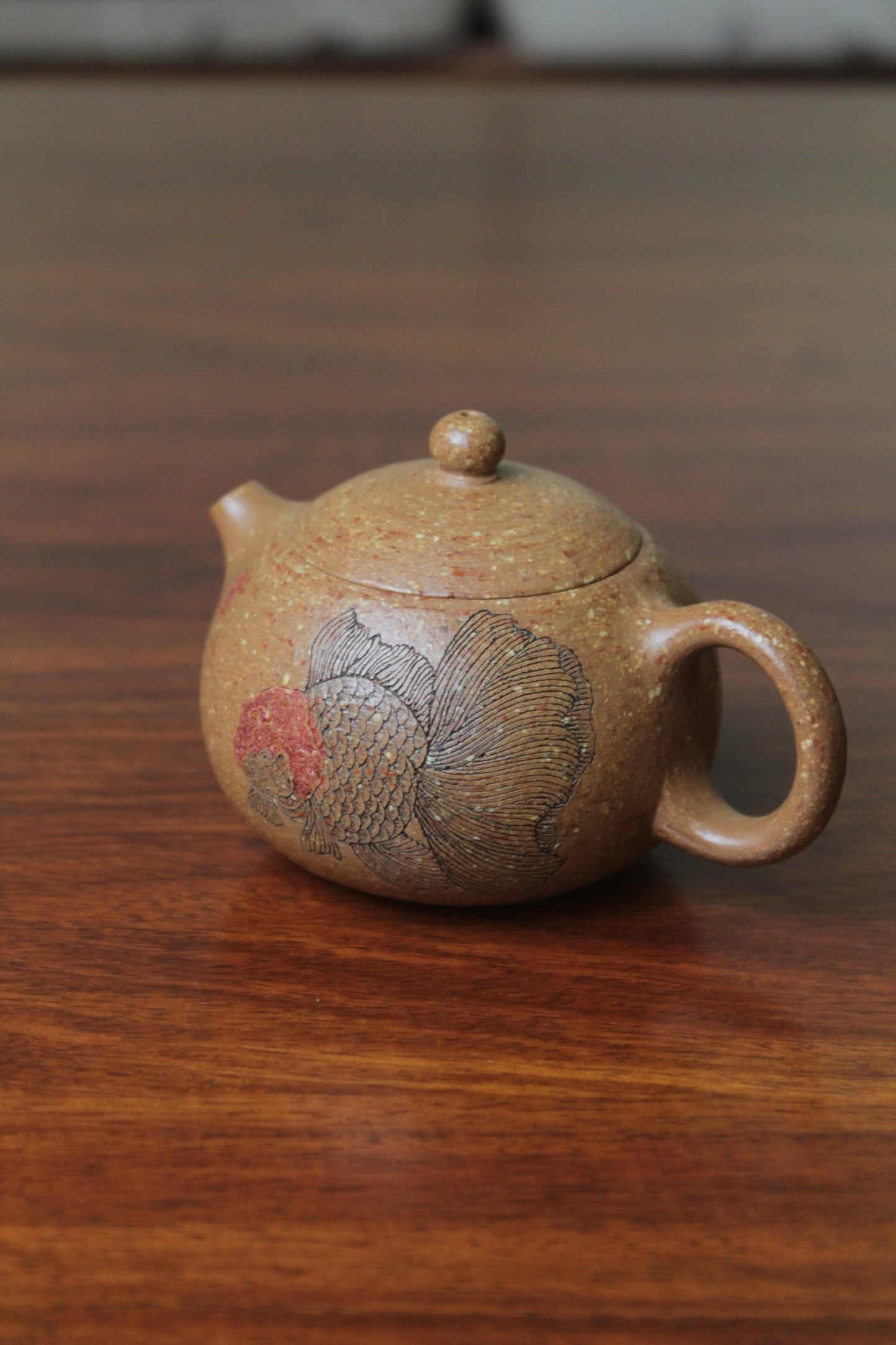 Yixing clay teapot Xi Shi pattern