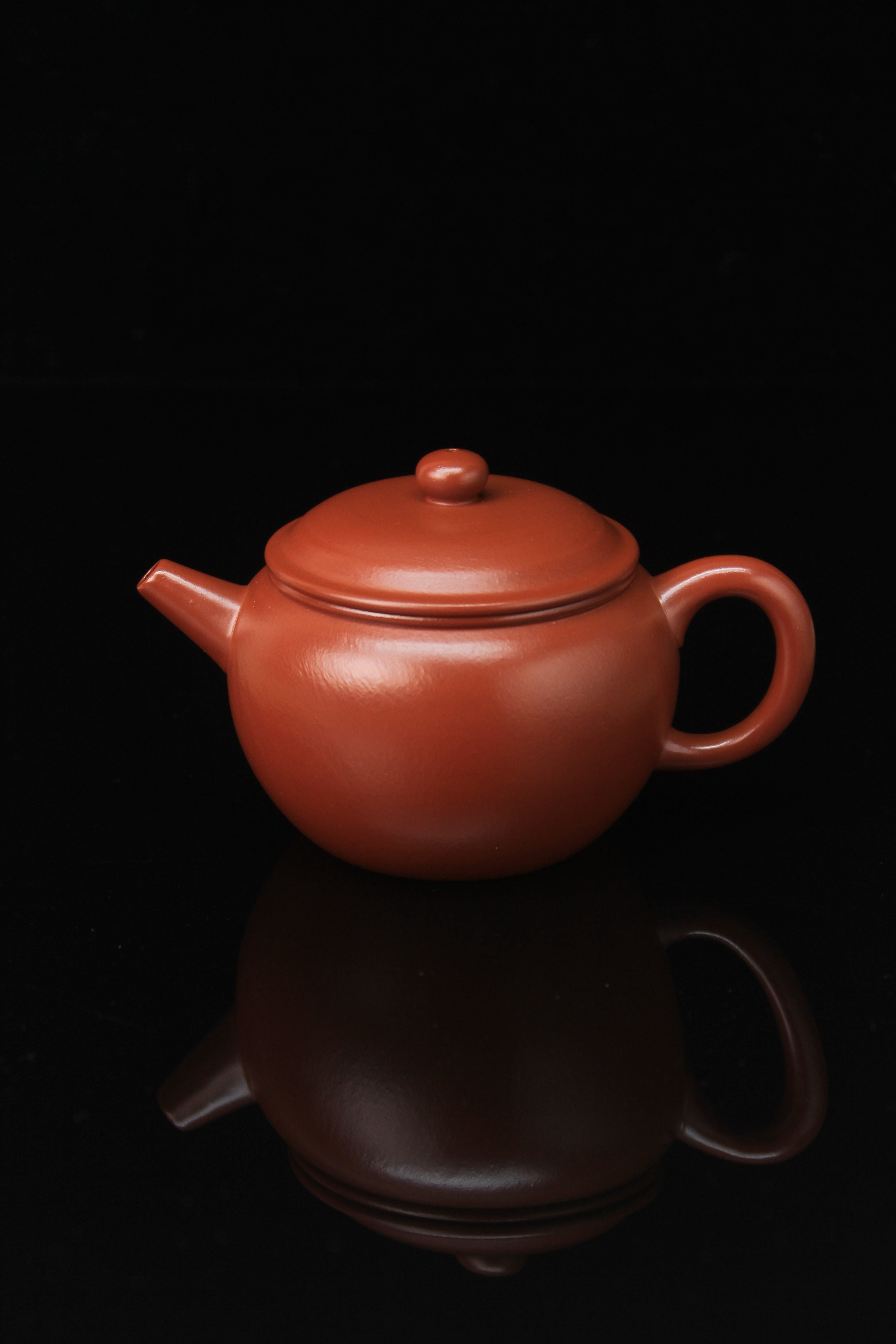 Yixing teapot ping guo 200ml fully handmade