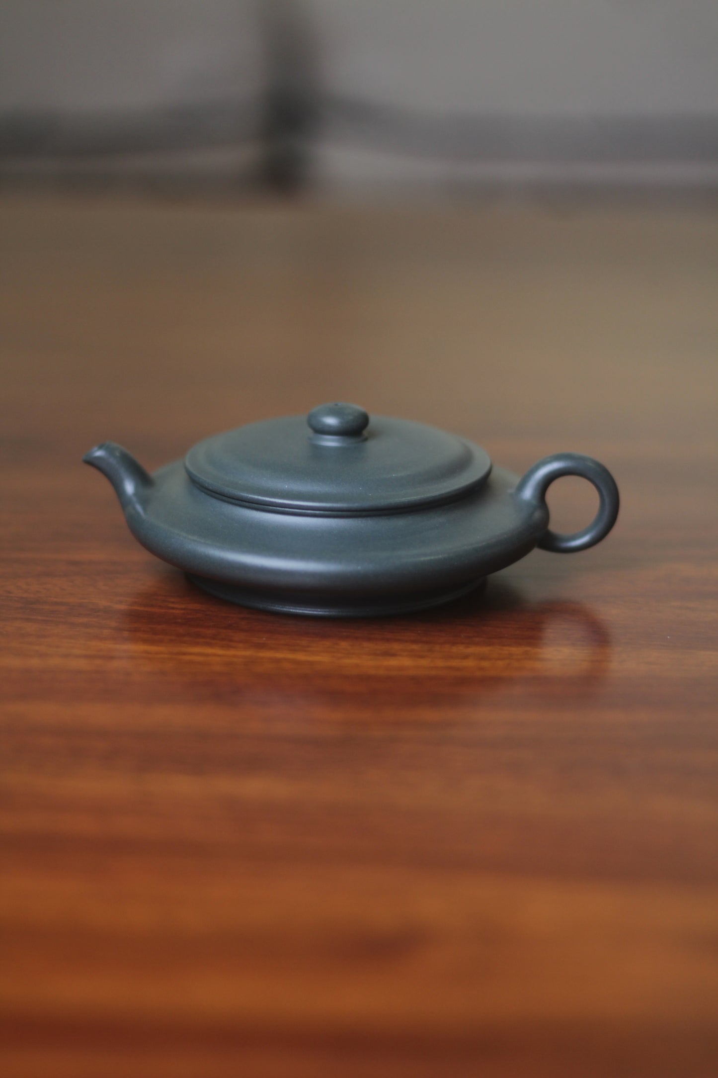 Teapots named Xu bian handmade with clay front