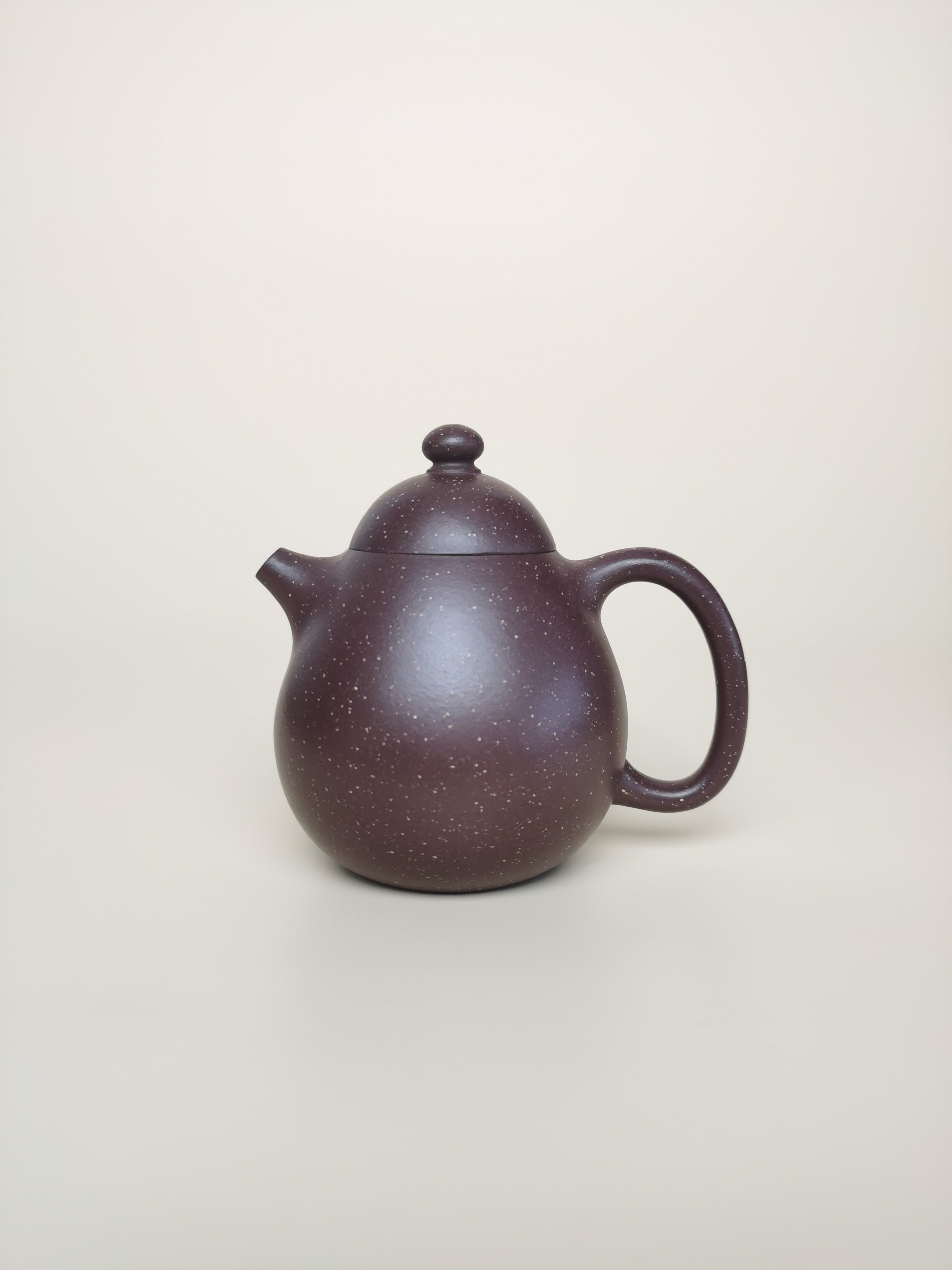 Teapots named egg