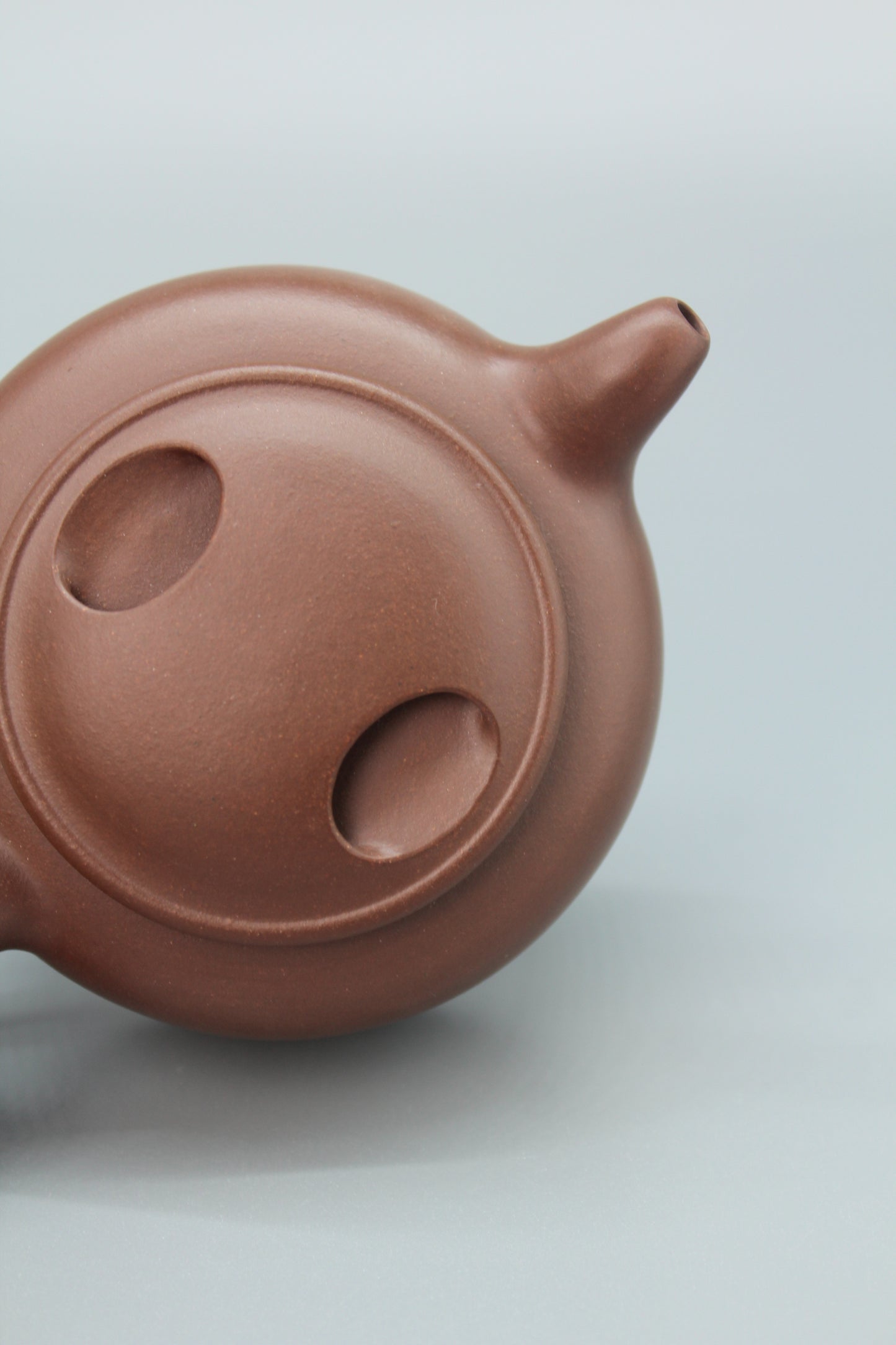Vintage teapot art collection from zisha art gallery lid detail