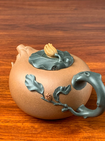 right view of the artistic teapot