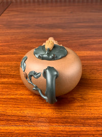 back view of the artistic yixing teapot
