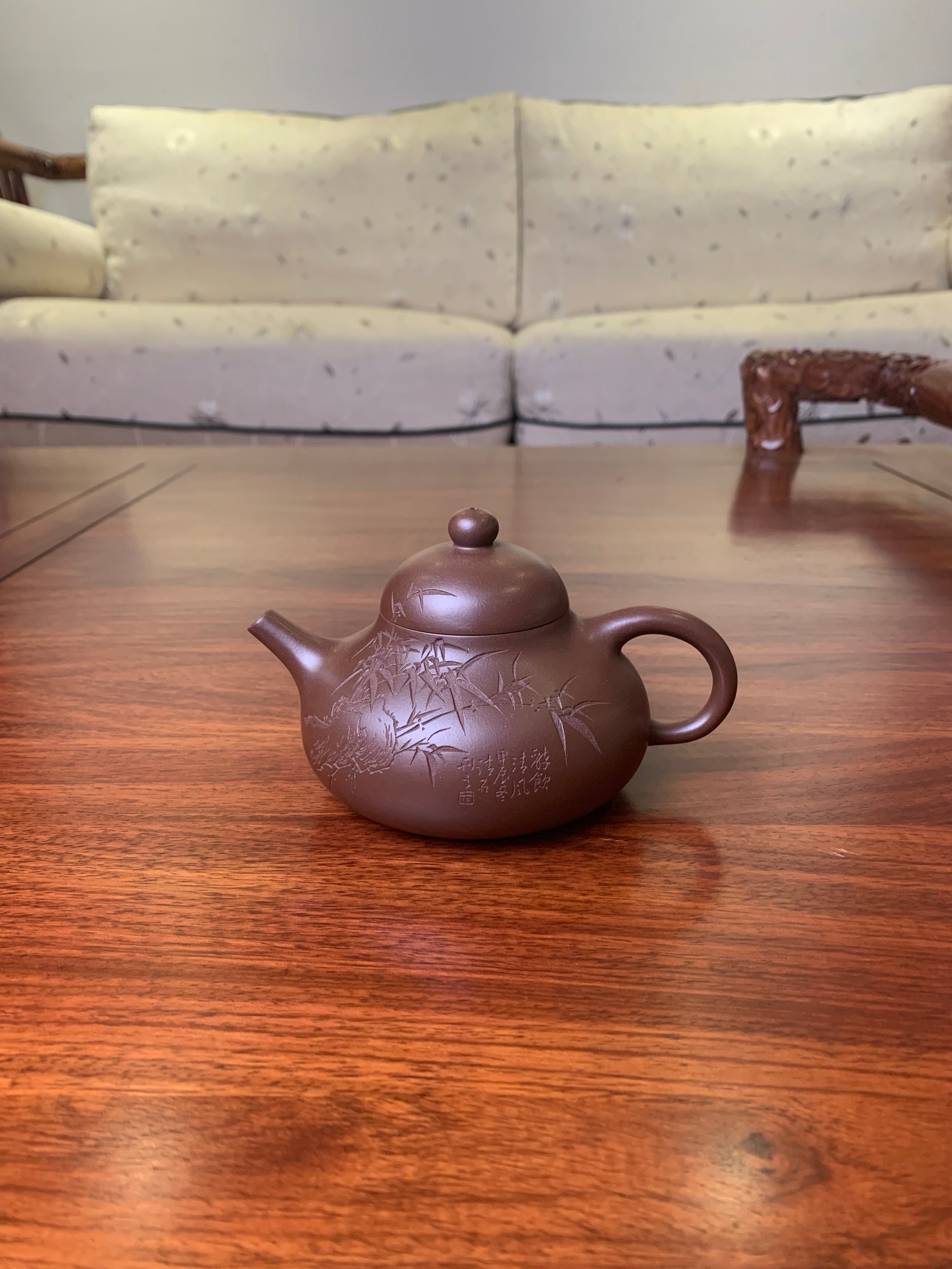 Artwork Teapot Su Ying 200ml fully handmade & fully handpainted - SiYuTao Teapot