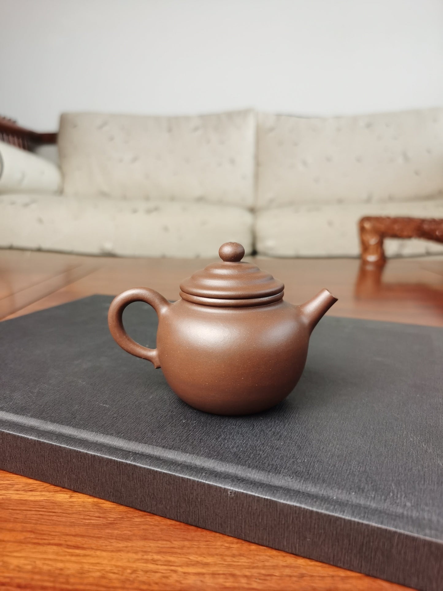 Artwork Yixing teapot Gao Sheng 110ml full handmade by Quan Hong Sun - SiYuTao Teapot