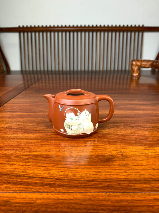 beautiful teapot with cat $ flower painting on the teapot