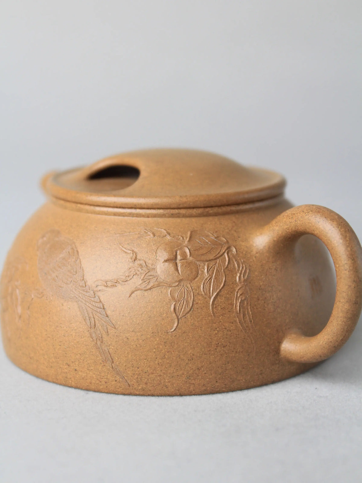 Artwork teapot good thing happen 120ml fully handmade by master Wei Ren