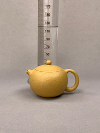the capacity of the yixing tea pots xi shi is 125ml