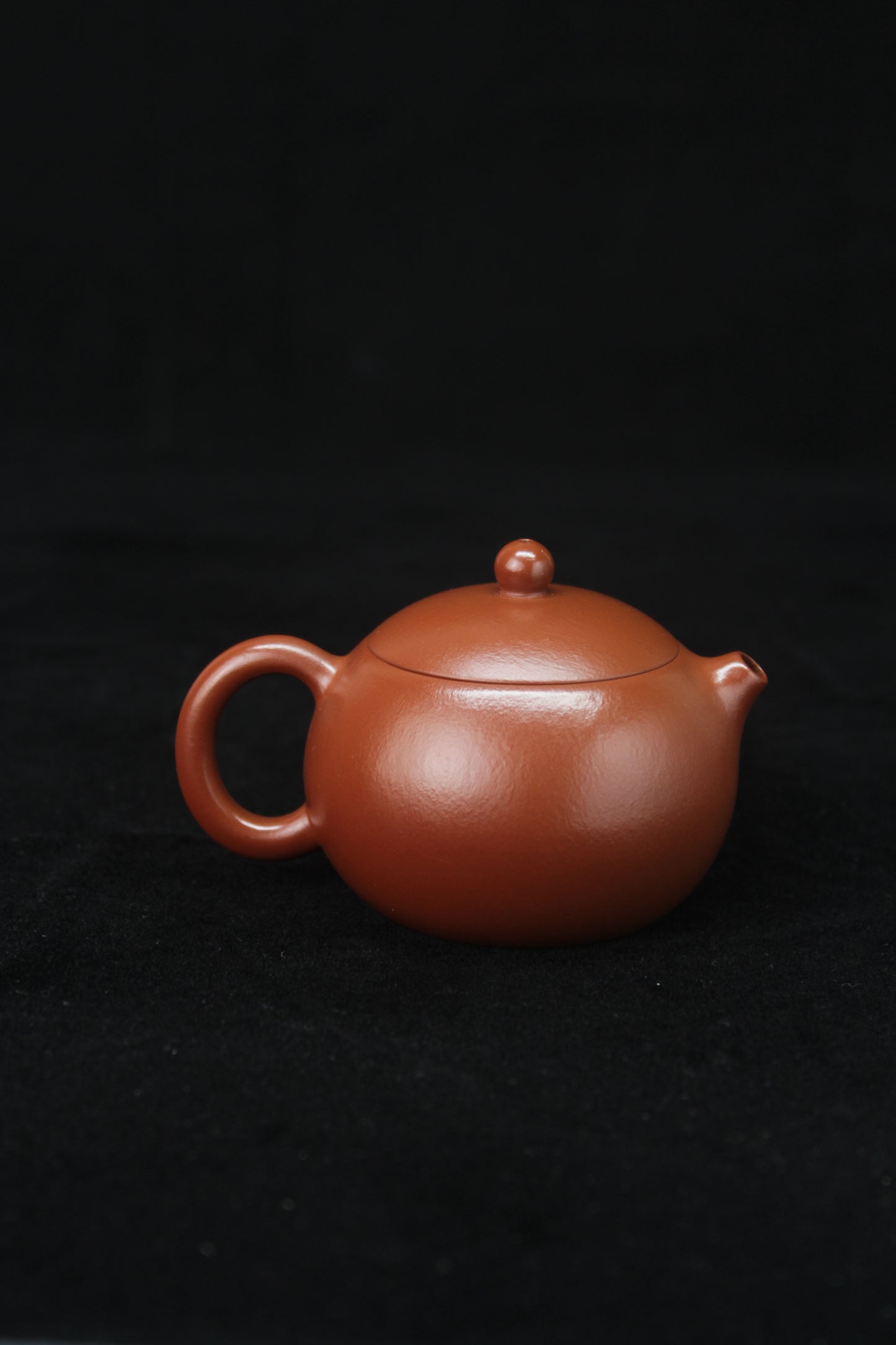 chinese tea pot fully handmade back