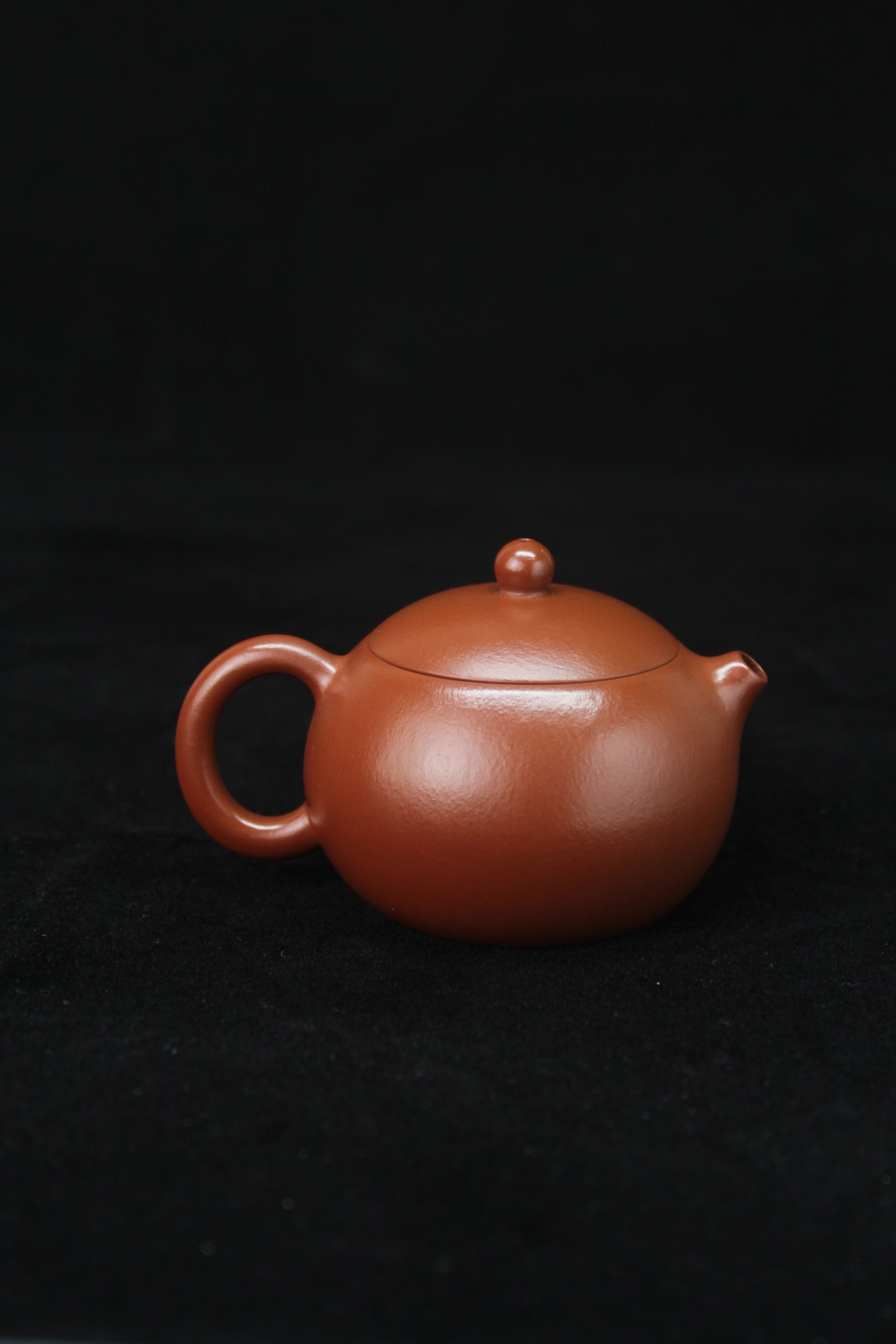 chinese tea pot fully handmade back
