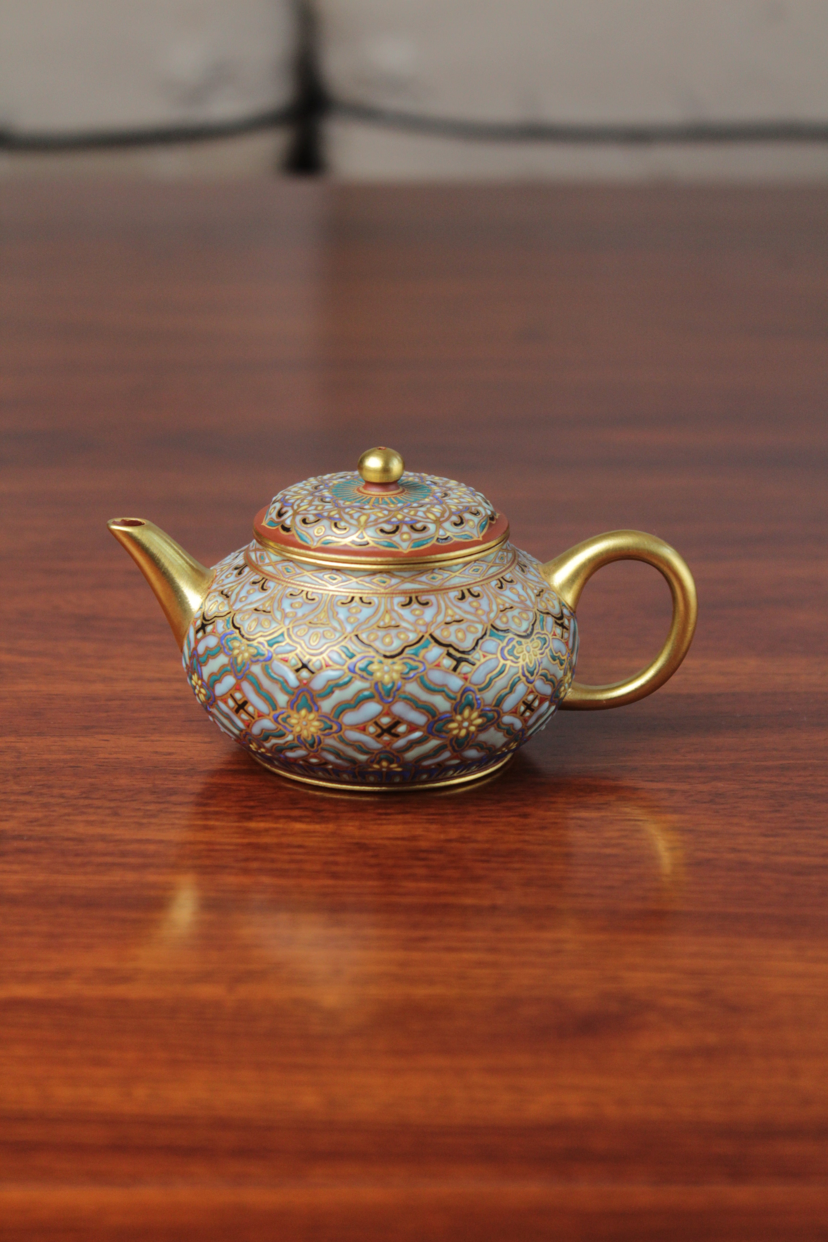 chinese teapot vintage made from purple clay front details