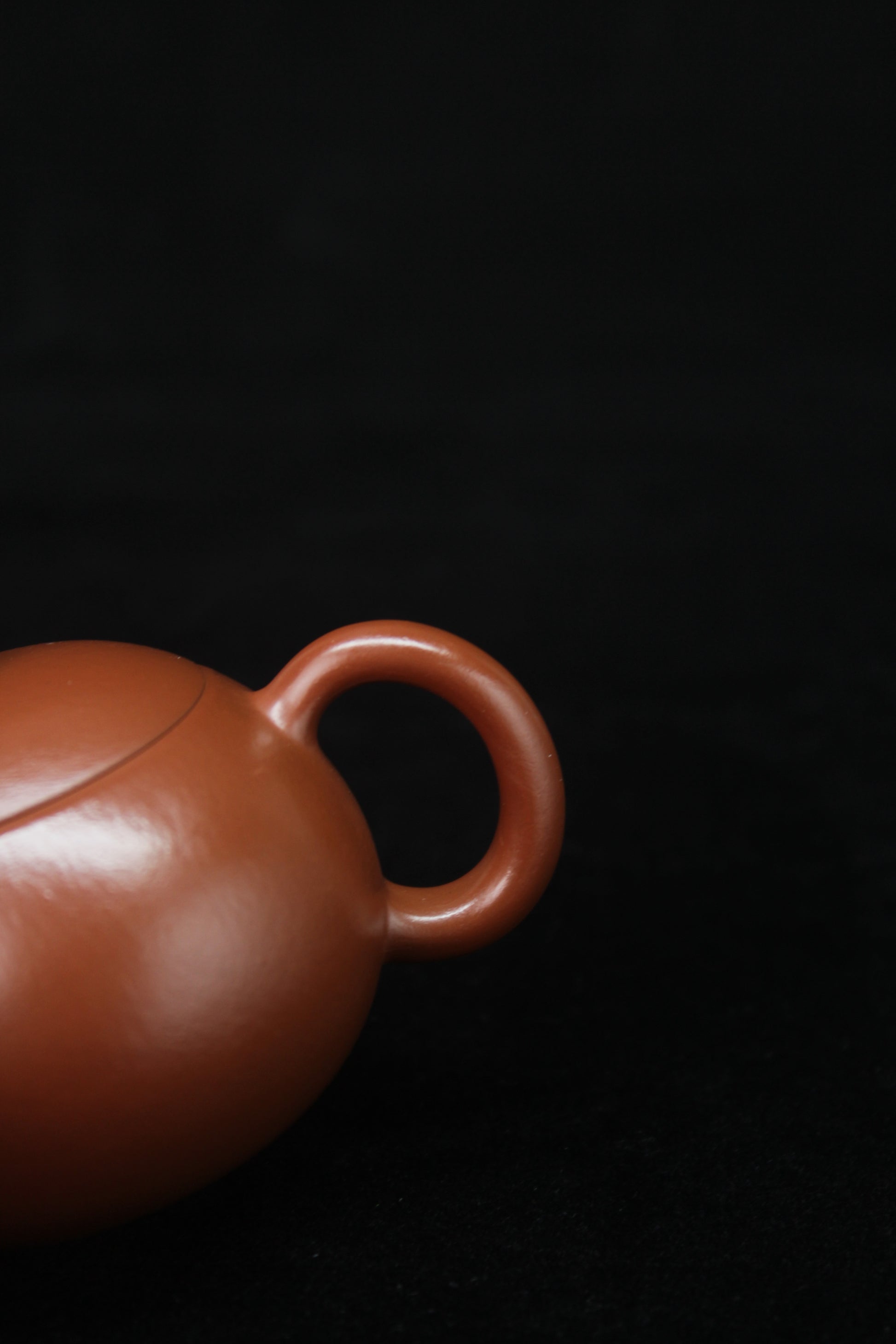 chinese tea pot fully handmade handle