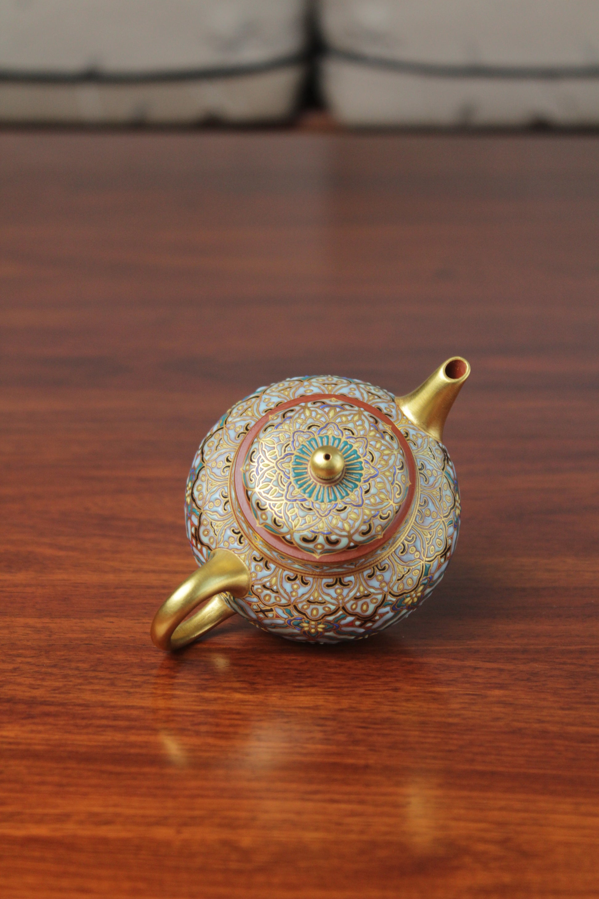 chinese teapot vintage made from purple clay top detail