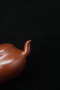 Mouth detail of Clay teapot handmade with purple clay from zisha art galley