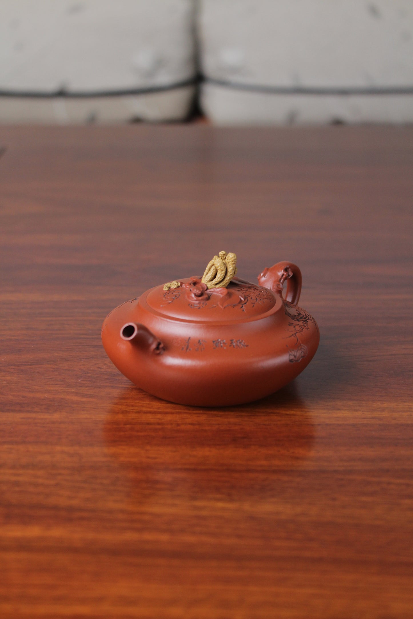 Yixing teapot Buddha's Hand fully handmade 125ml