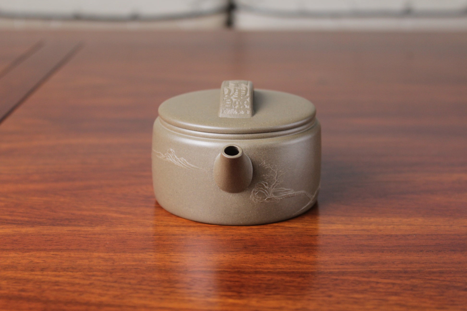 Spout of the Collectible teapot han wa