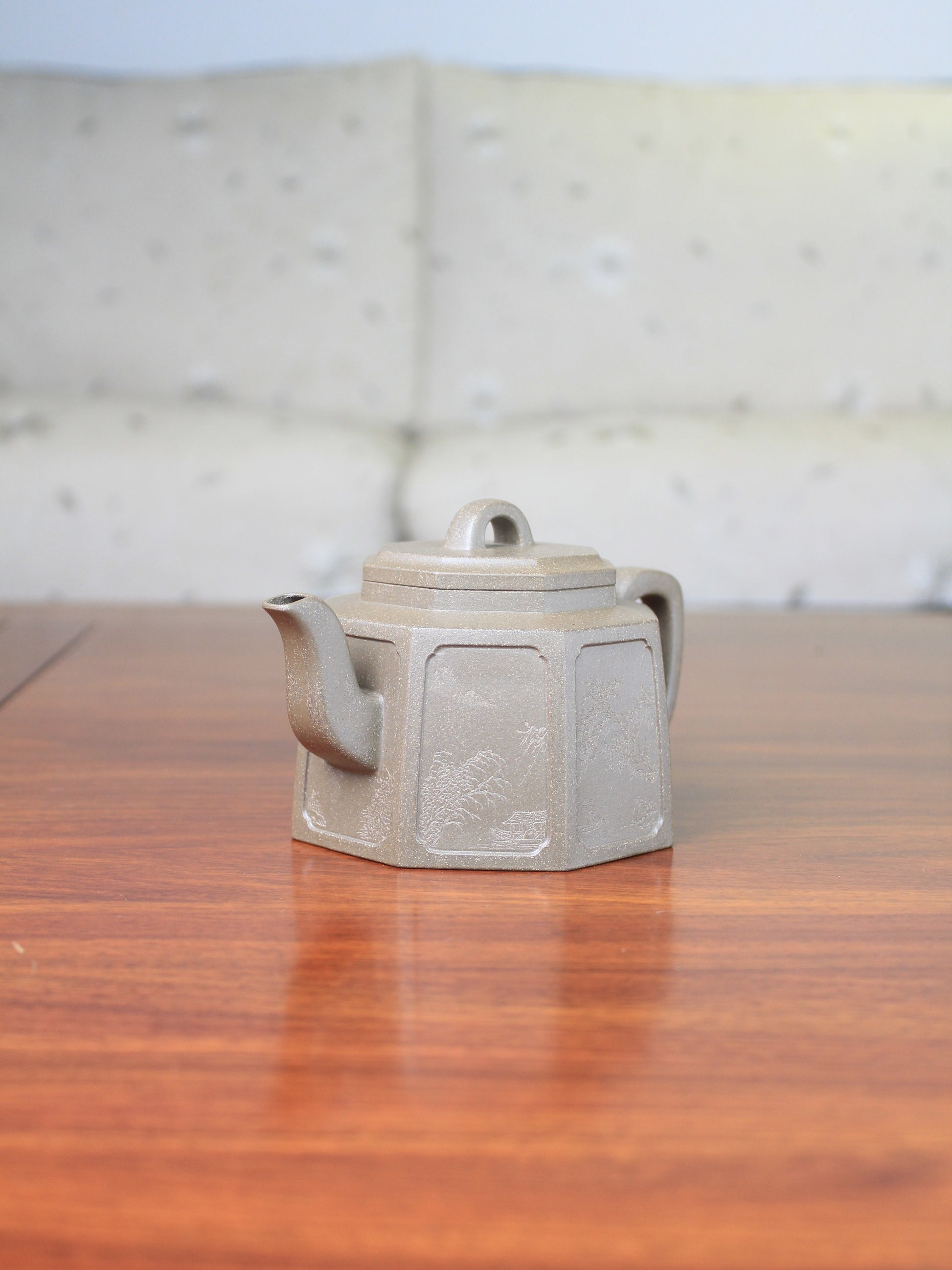 Right view of the collectible teapot named ba fang
