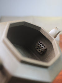 Filter of the collectible teapot
