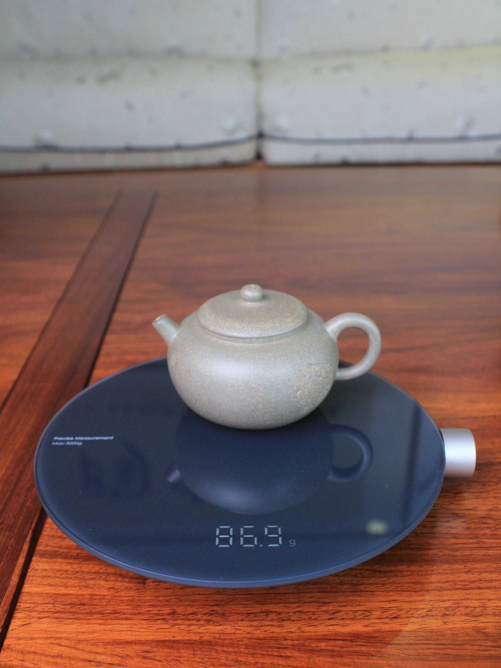 Weight of the Collectible teapot named toad, handmade by teapot artist