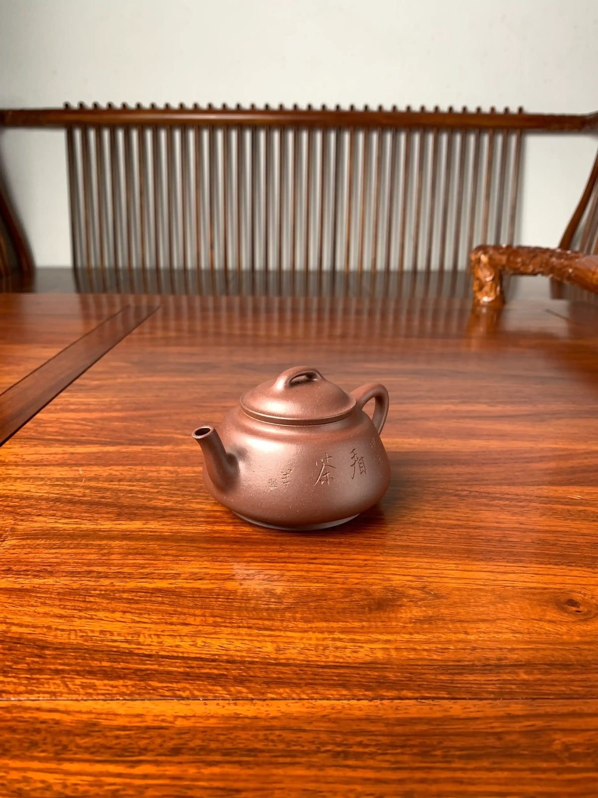 collectible teapot named wu piao fully handmade by teapot master qian xiaojun right view