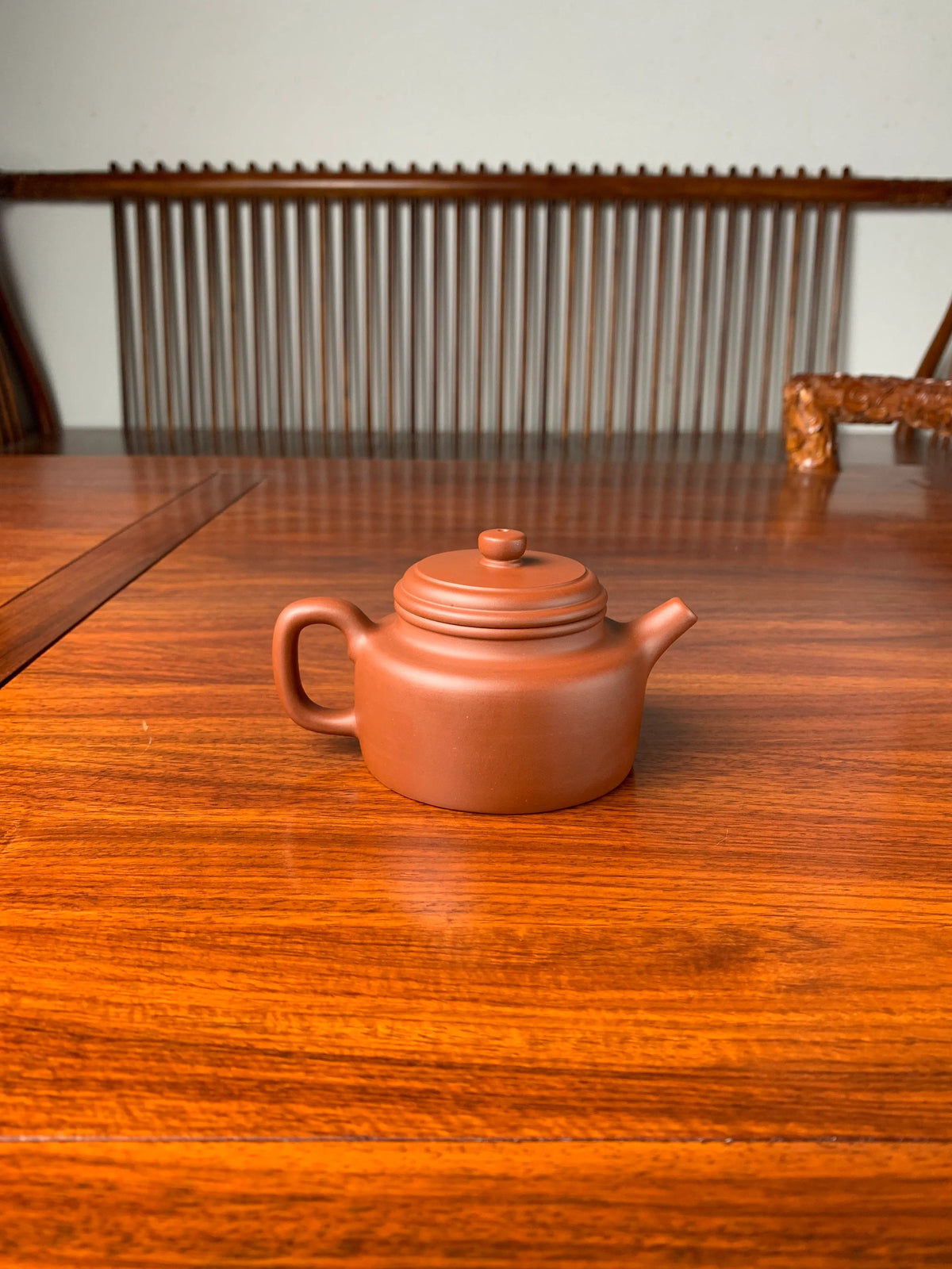 collectible teapot with a minimalist design style de zhong back view