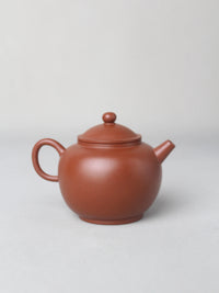 the back view of the Collectible ju lunzhu teapot