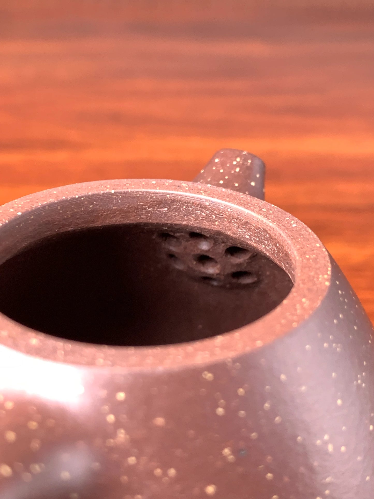 the good craftsmanship filter of the yixing teapot