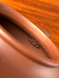 the filter of the handmade yixing teapot 