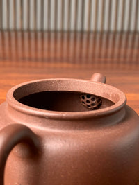 the ball filter of the yixing zisha teapot de zhong