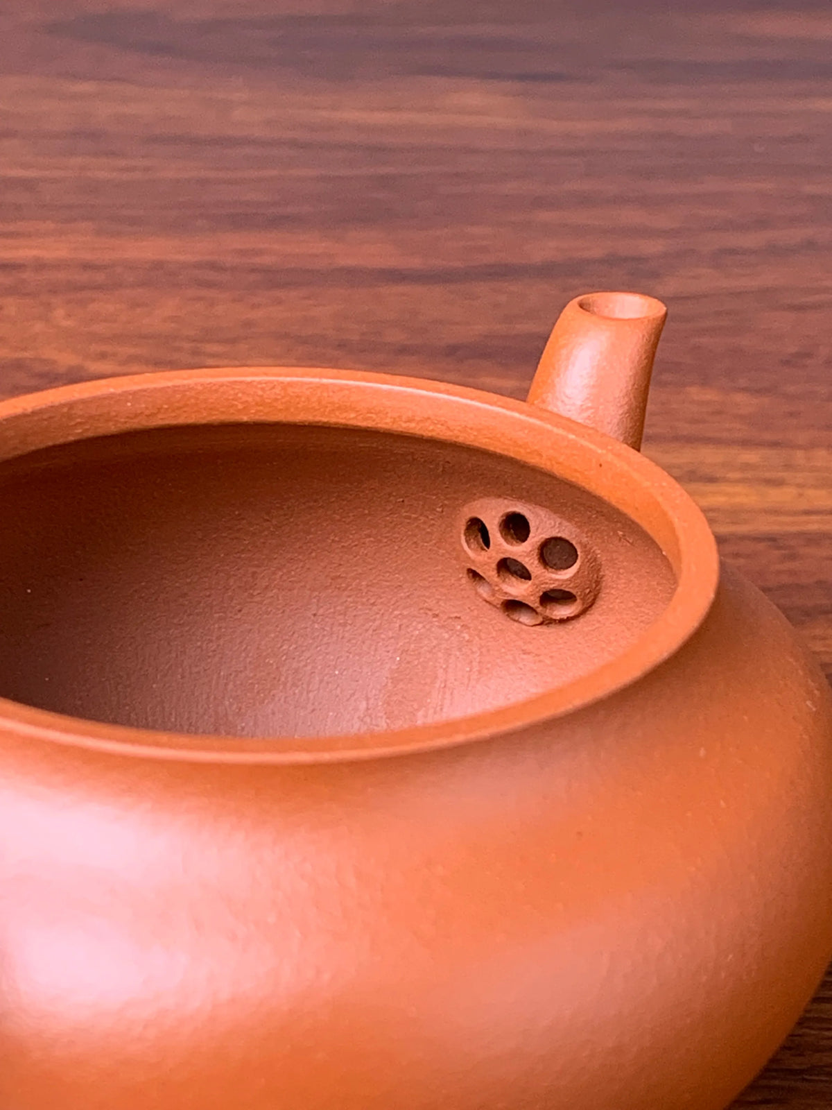 the filter of the handmade yixing teapot yuan ju