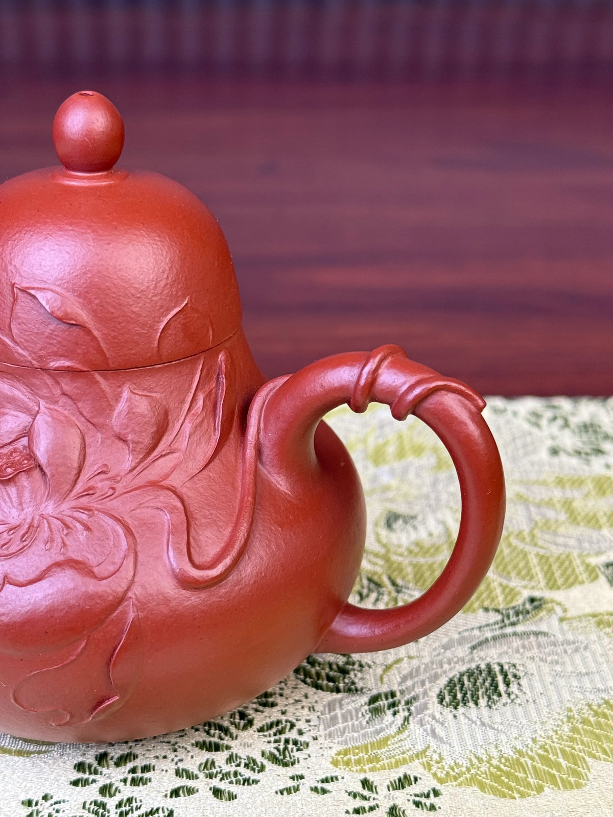 Yixing teapot si ting fully hand-painted with da hong pao clay 146ml
