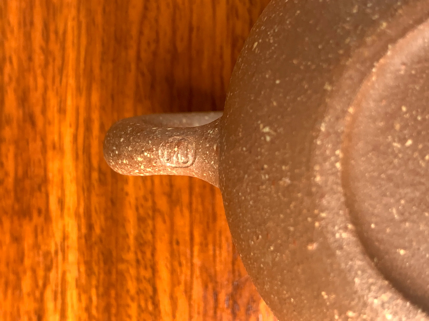the handle mark of the handmade yixing teapot