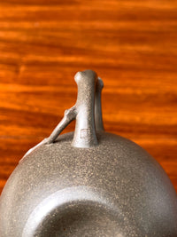 the handle mark of the handmade yixing teapot
